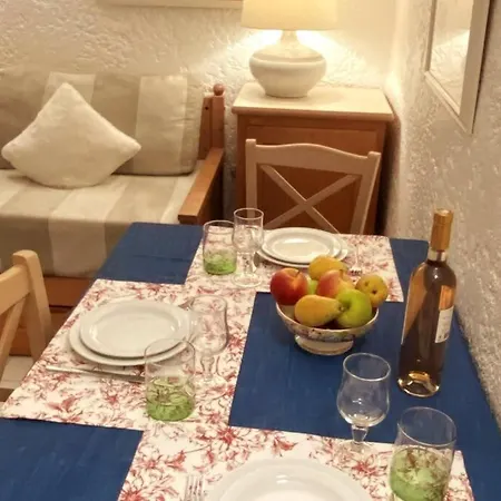 아파트 St Raphael Piscine Wifi, Commerces Et A Pieds *