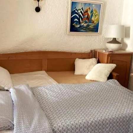 Apartment St Raphael Piscine Wifi, Commerces Et A Pieds