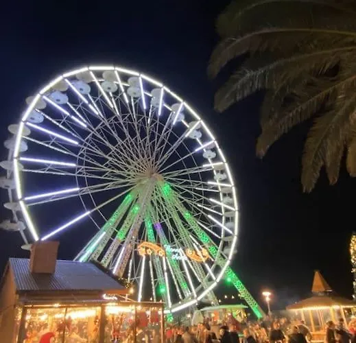 St Raphael Piscine Wifi, Commerces Et A Pieds Apartmán