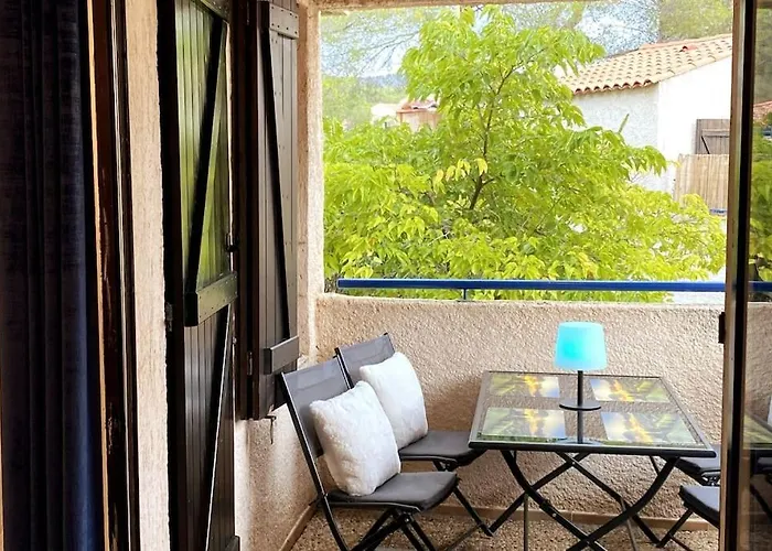 Apartment St Raphael Piscine Wifi, Commerces Et A Pieds *
